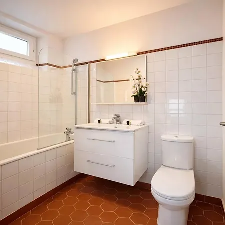 Marais Access - Premium For 4 Parigi